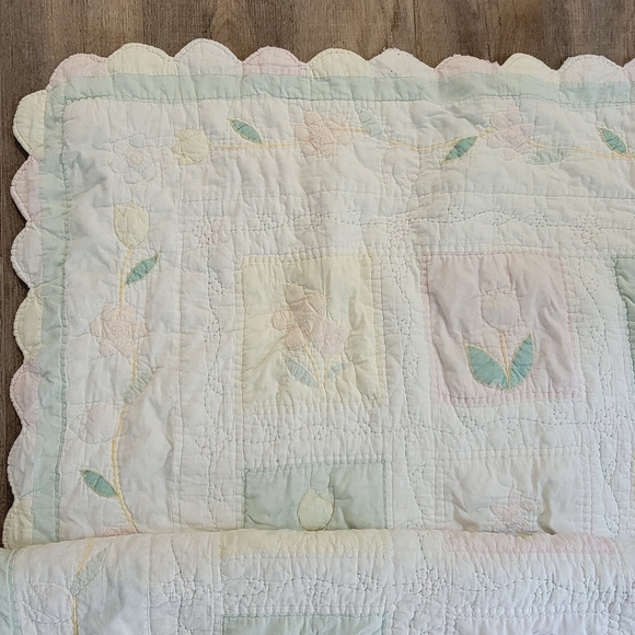 Vintage Quilt Pastel Patchwork Cottage Cutter Scrappy Shabby TLC Crafts *READ - Picture 14 of 16